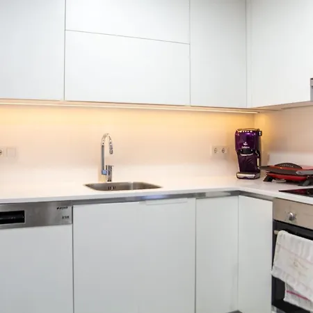Daire Splendid Flat With Shared Pool And Backyard Close To The Beach In Cesme